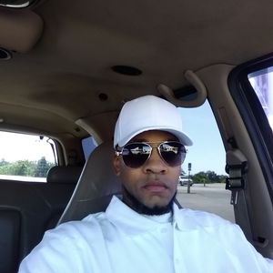 Meet your Posher, Victor